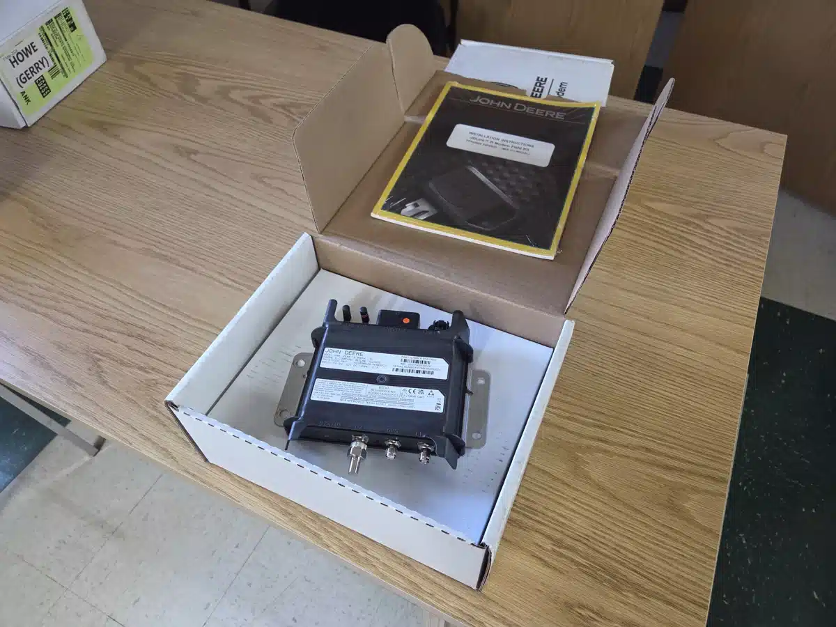 Gallery image 1 for Used 2024 John Deere 021TPC Guidance System