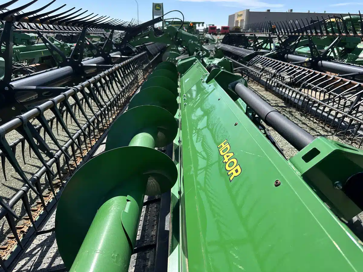 Photo de la Galerie 2 pour 2022 John Deere HD40R Nez - Toile/Tapis