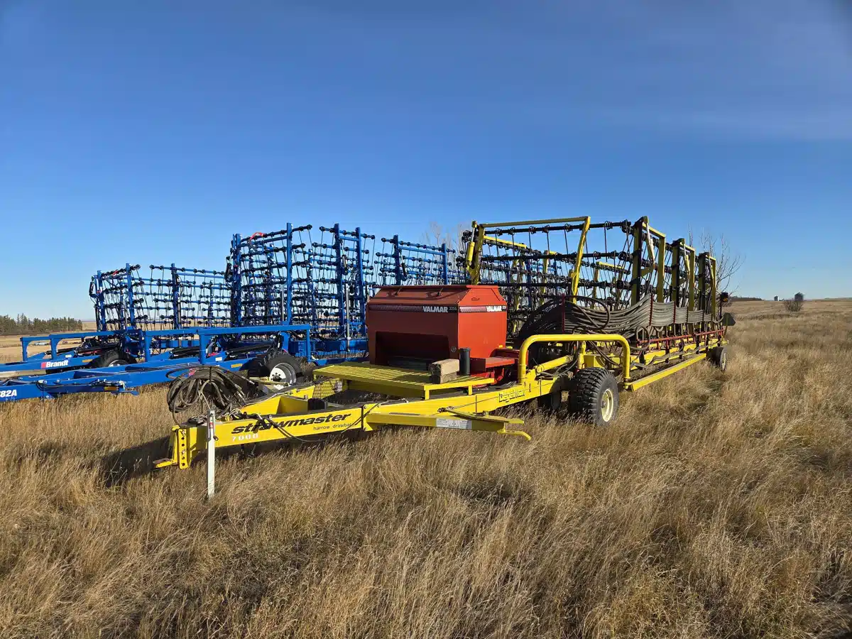 Gallery image 1 for Used 2011 Degelman SM7000 Harrow