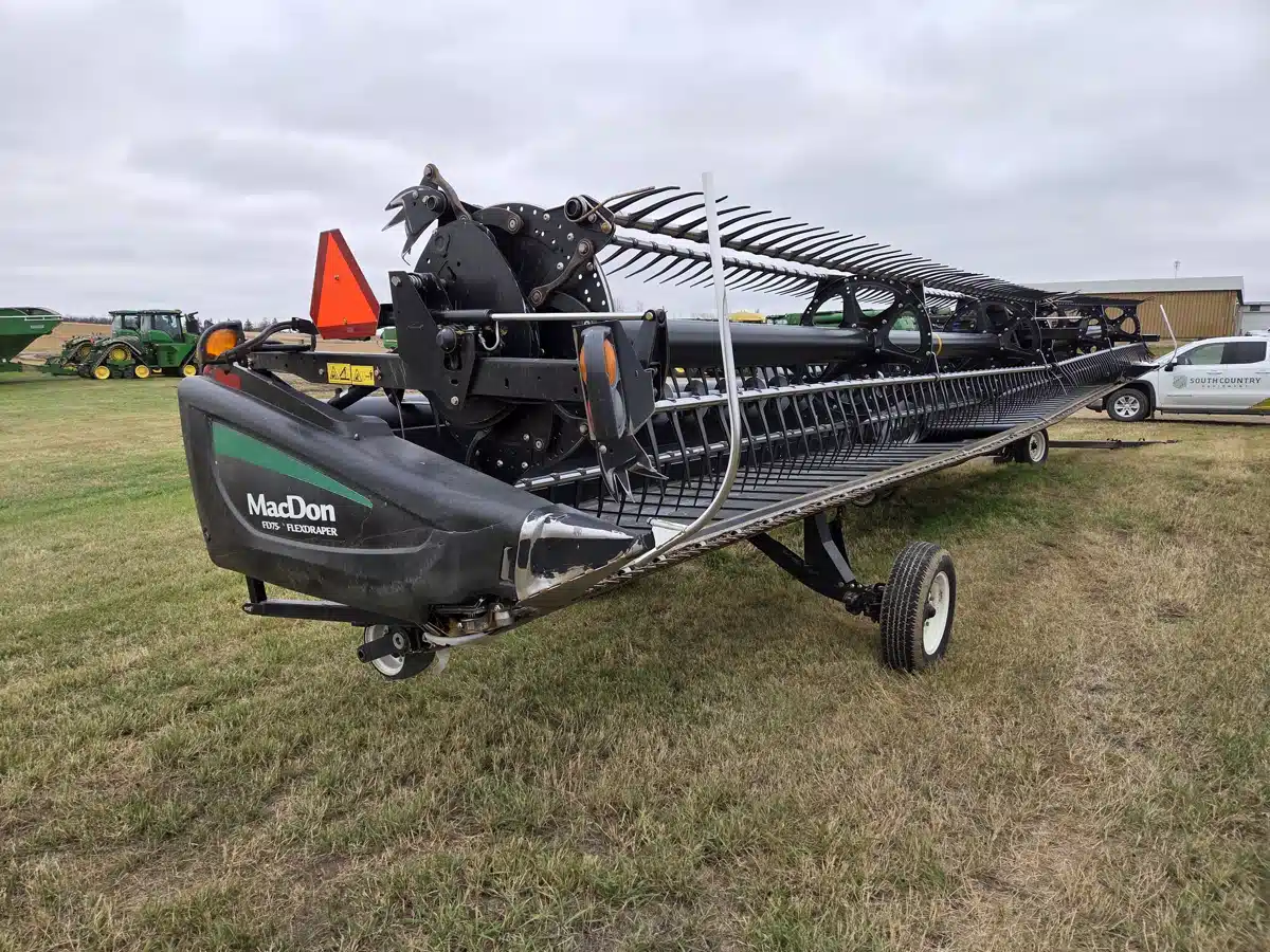 Gallery image 2 for Used 2015 MacDon FD75 Header - Flex Draper