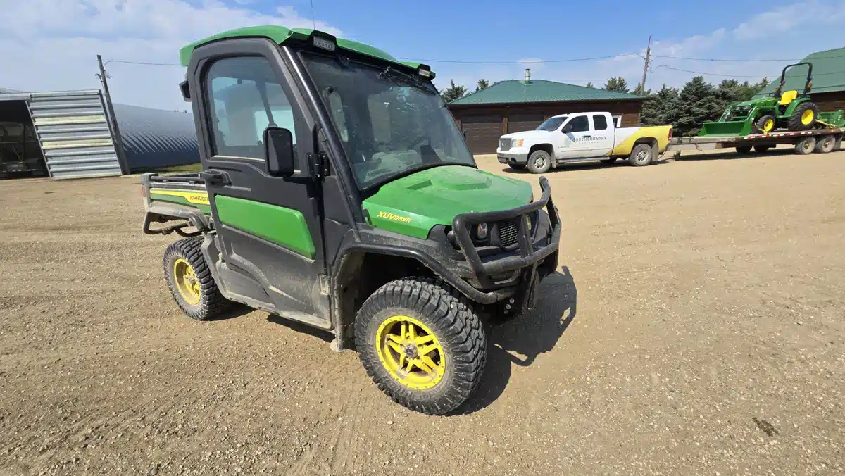 Used 2022 John Deere XUV 835R Utility Vehicle