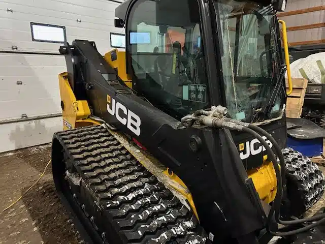 Gallery image 2 for Used 2023 JCB 270T Track Loader