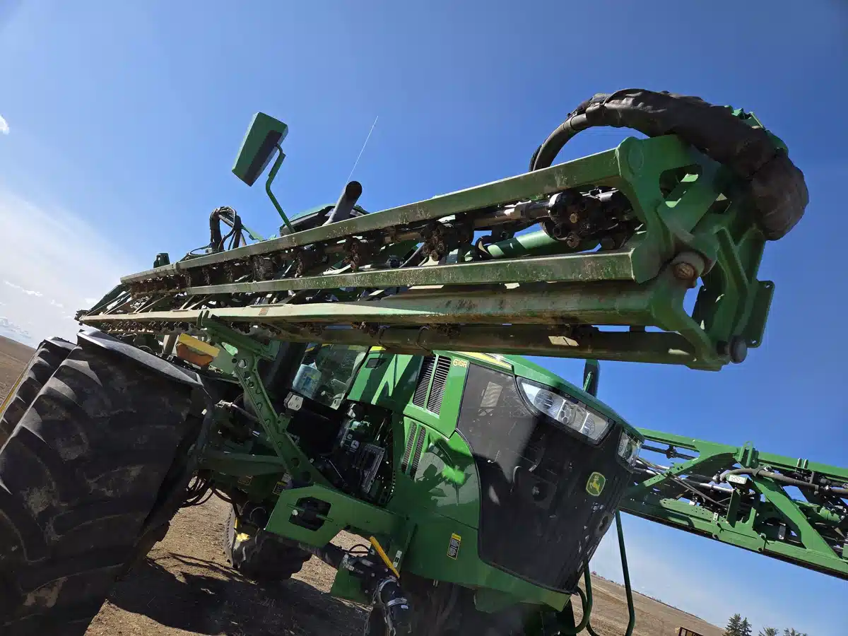 Gallery image 2 for Used 2023 John Deere 616R Sprayer - Self Propelled