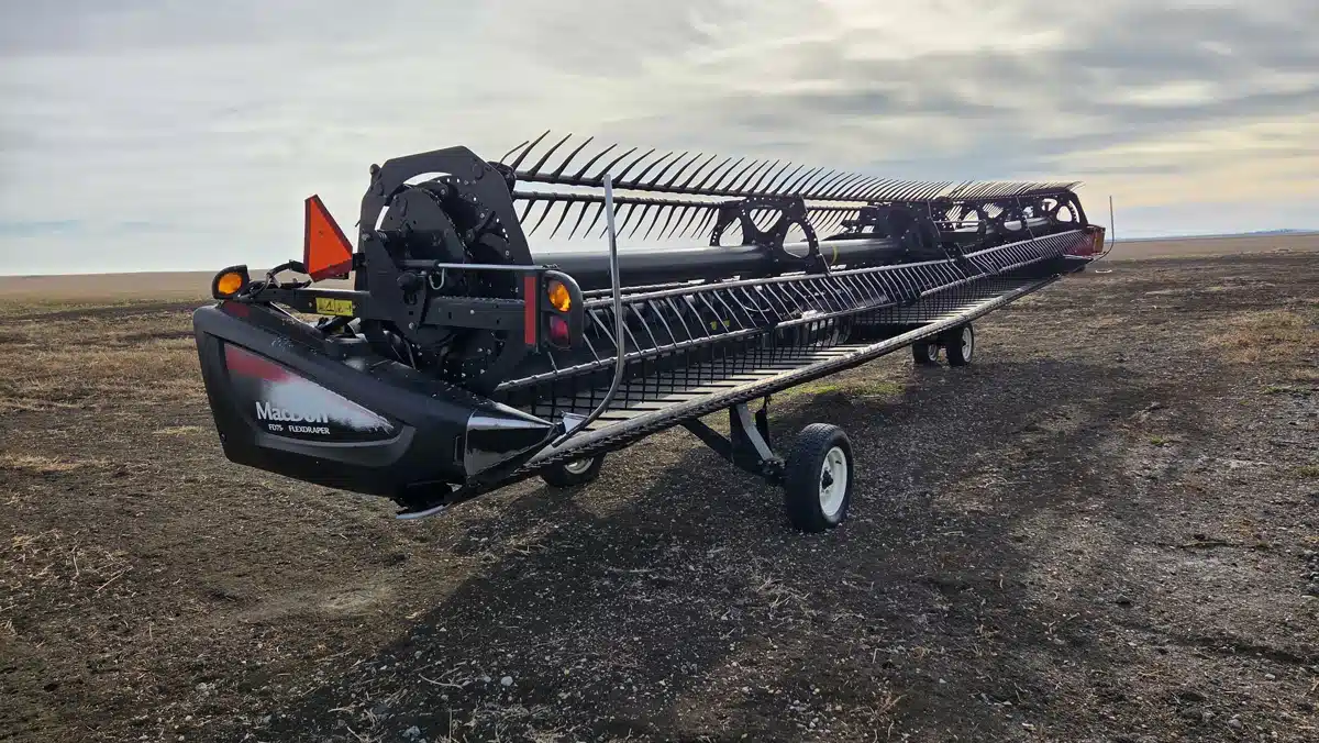 Gallery image 2 for 2014 MacDon FD75 Header - Flex Draper