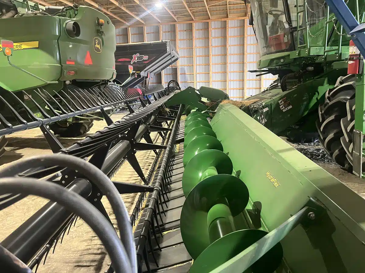 2020 John Deere 740FD Header - Draper