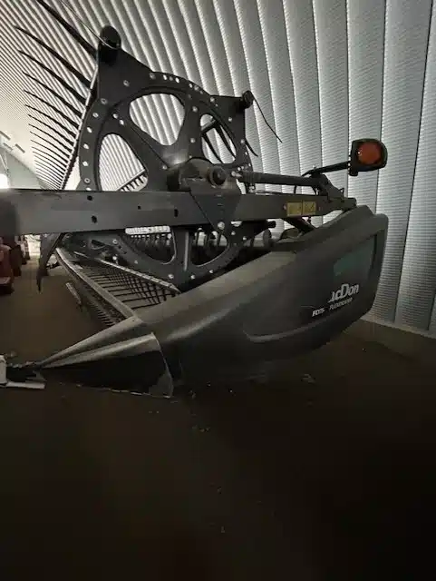 2016 MacDon FD75 Header - Flex Draper