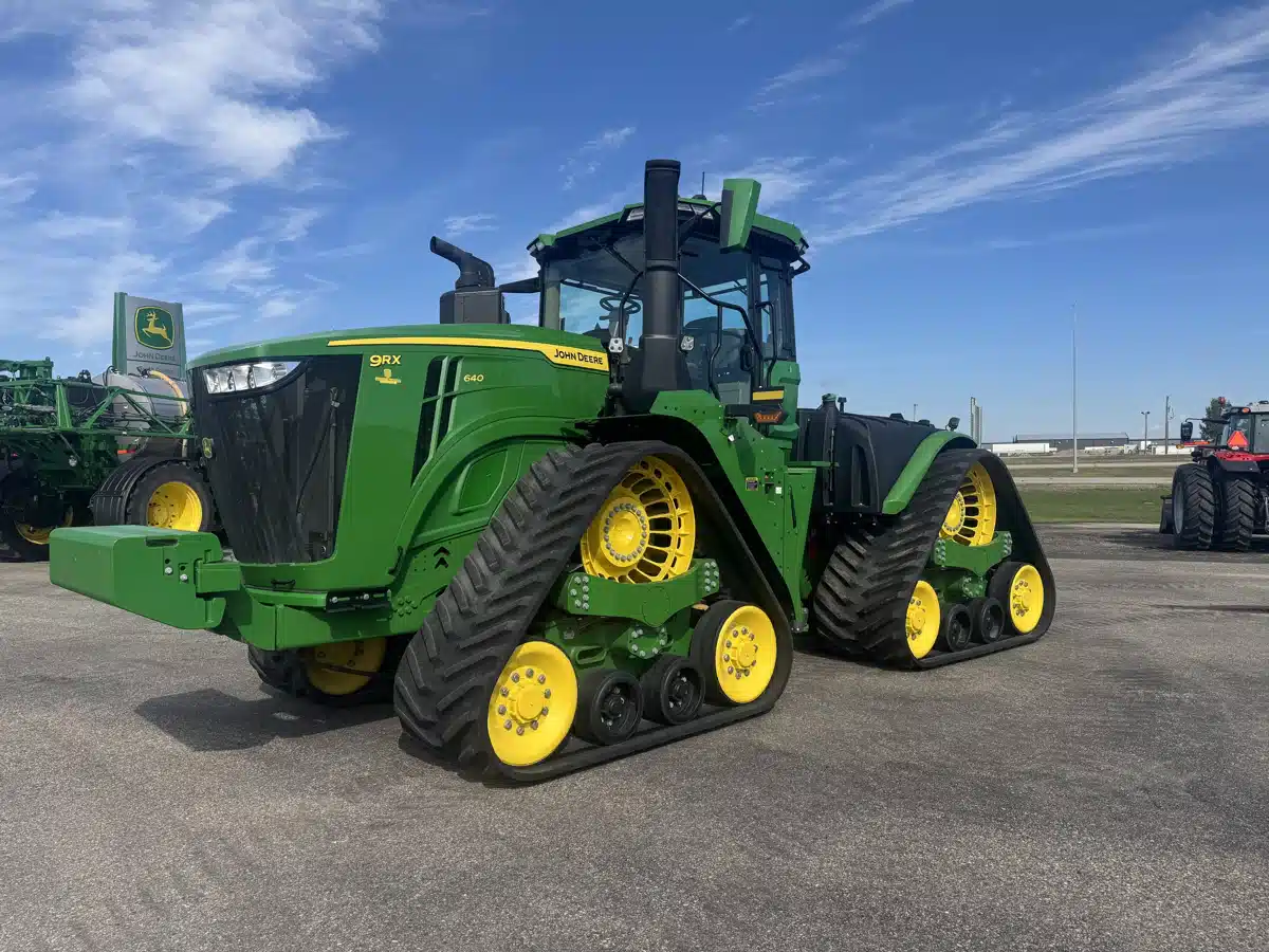 Gallery image 1 for 2025 John Deere 9RX 640 Tractor