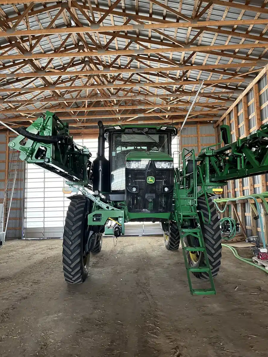 2023 John Deere 616R Sprayer - Self Propelled