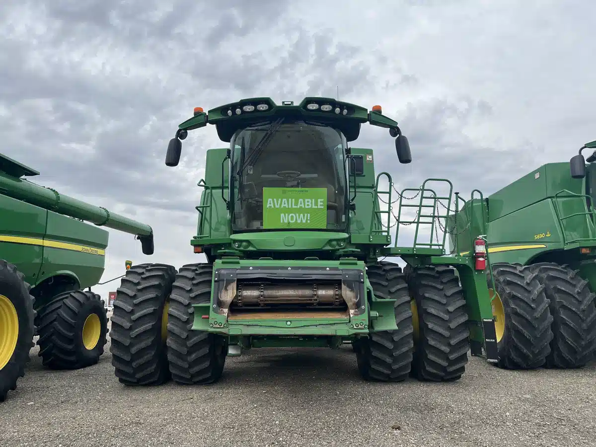 Gallery image 2 for 2018 John Deere S790 Combine