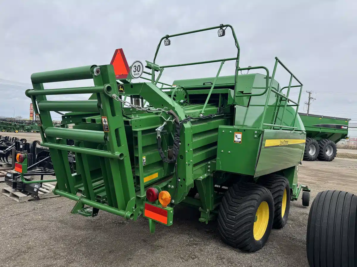 Gallery image 2 for 2023 John Deere L341 Square Baler - Large