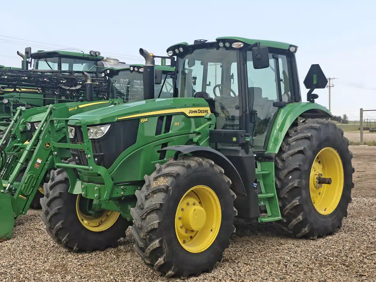 Photo de la Galerie 1 pour 2025 John Deere 6155M Tracteur