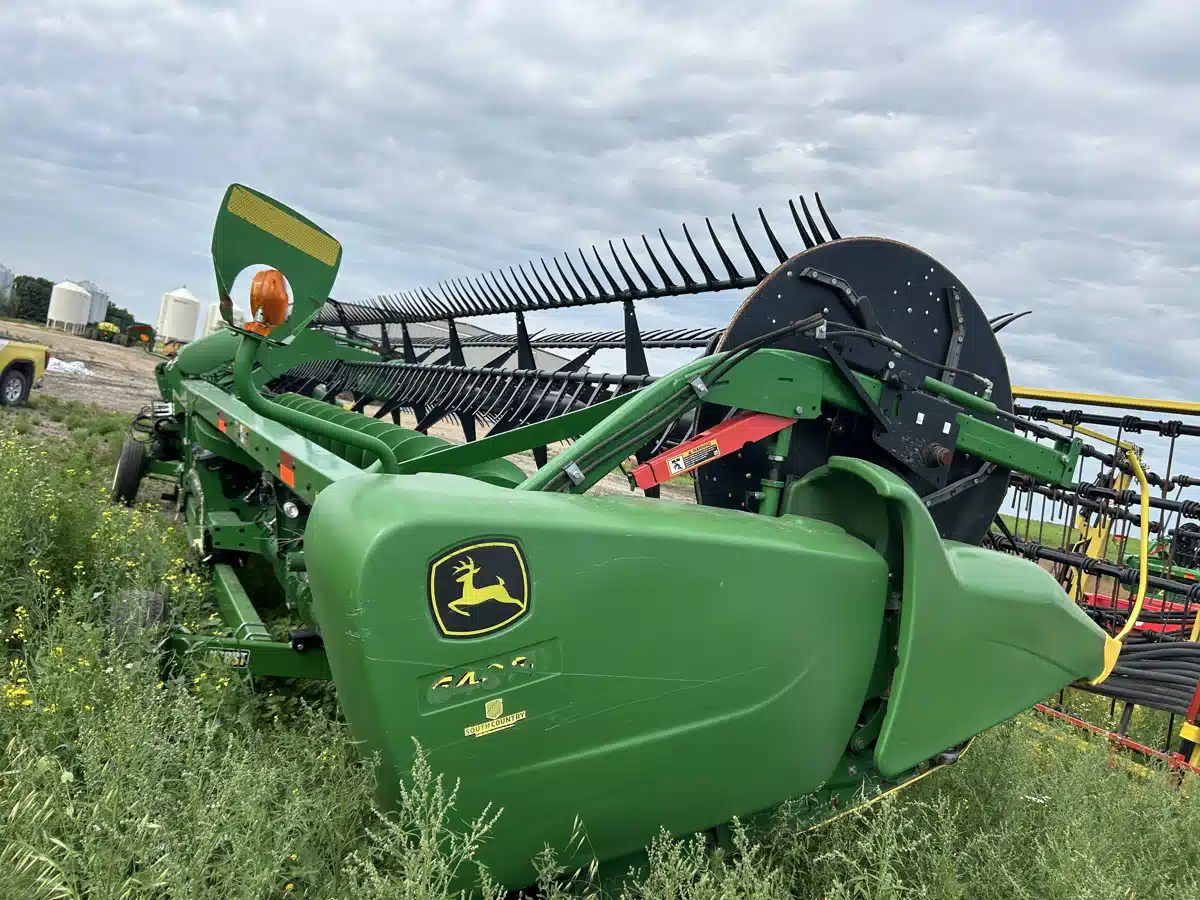 Photo de la Galerie 1 pour 2018 John Deere 640FD Nez - Toile/Tapis