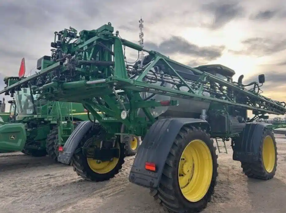 Gallery image 2 for 2025 John Deere 412R Sprayer - Self Propelled