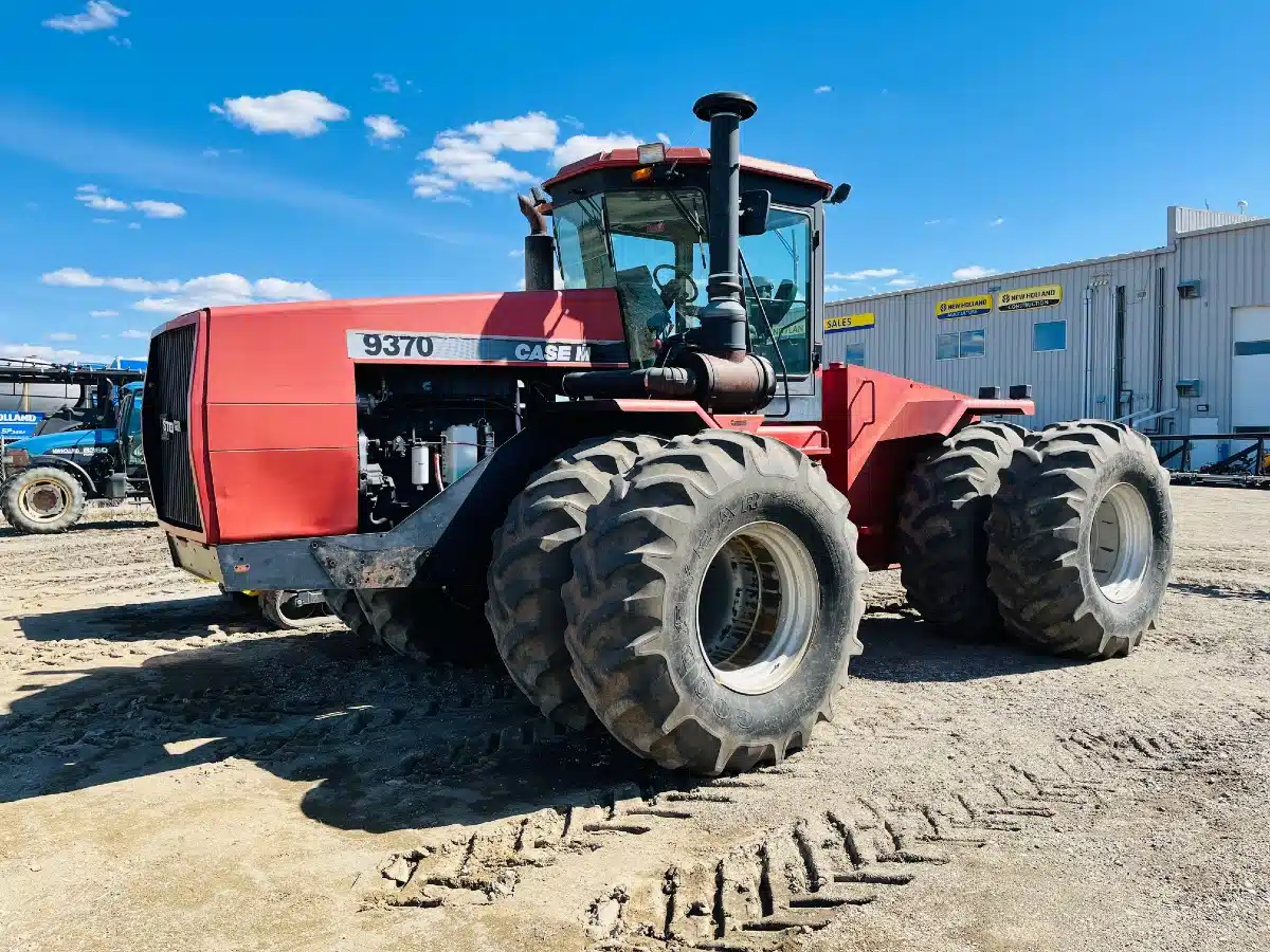 Gallery image 1 for Used 1996 Case IH 9370 Tractor