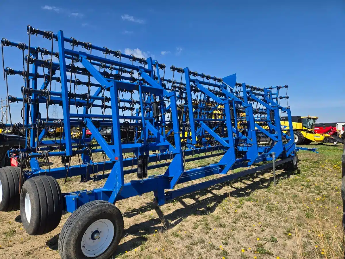 Gallery image 1 for Used 2013 Brandt CONTOUR COMMANDER 7000 Harrow
