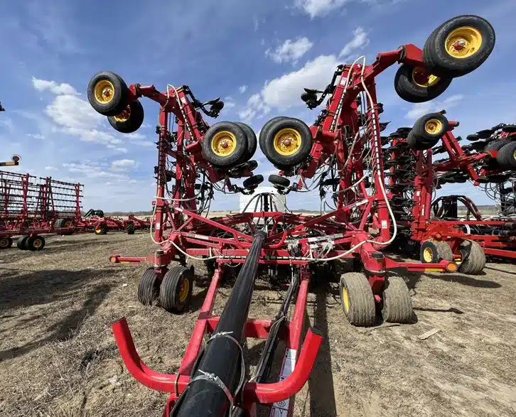 Gallery image 1 for Used 2017 Bourgault 3320-SIZE-UNSPECIFIED Air Drill