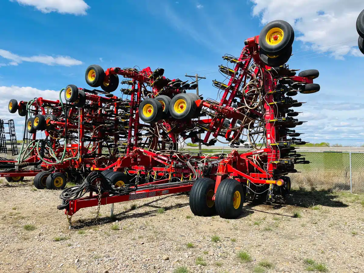 Gallery image 1 for 2017 Bourgault 3320-SIZE-UNSPECIFIED Air Drill