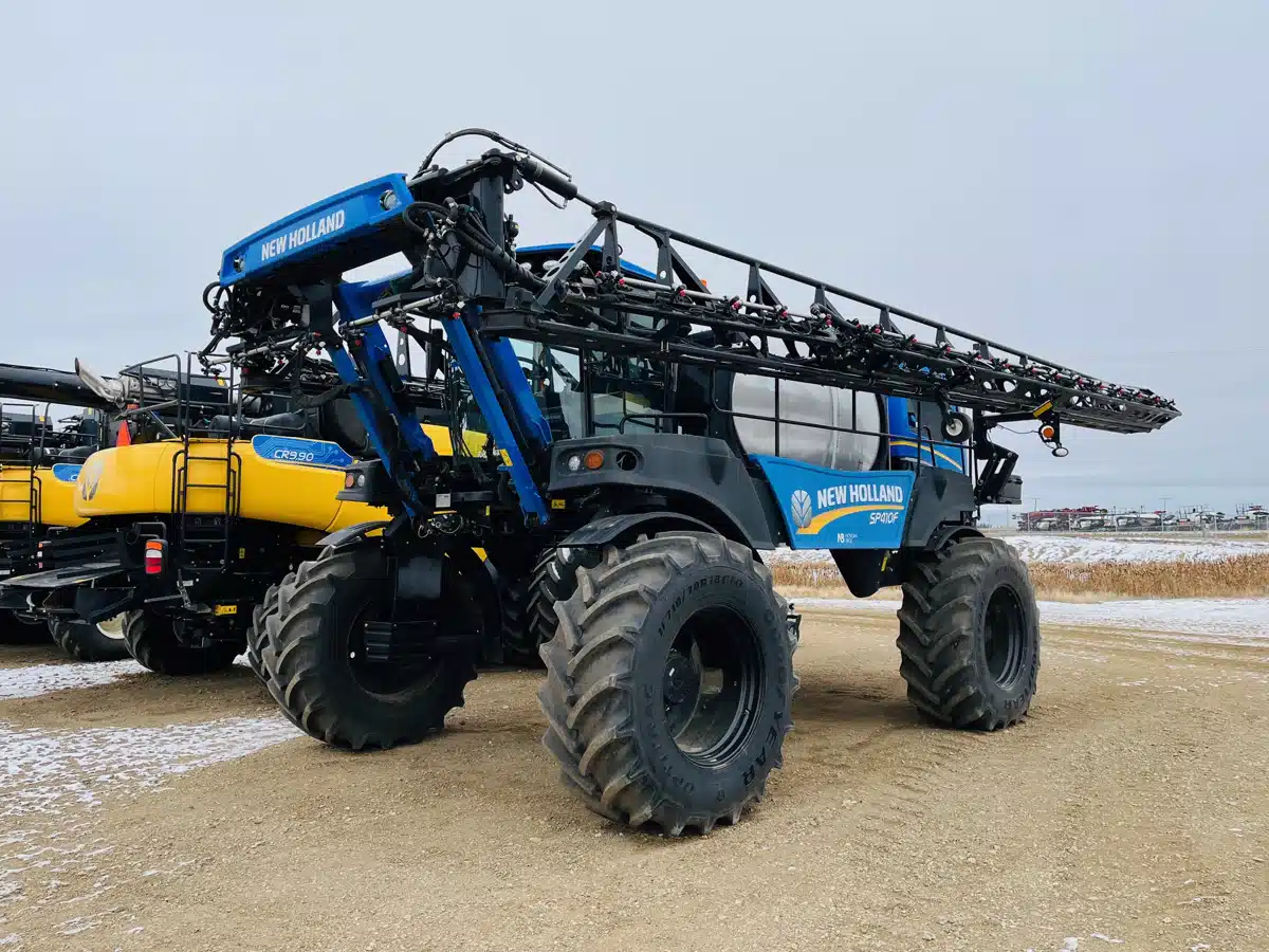 Gallery image 1 for Used 2021 New Holland SP410F Sprayer - Self Propelled