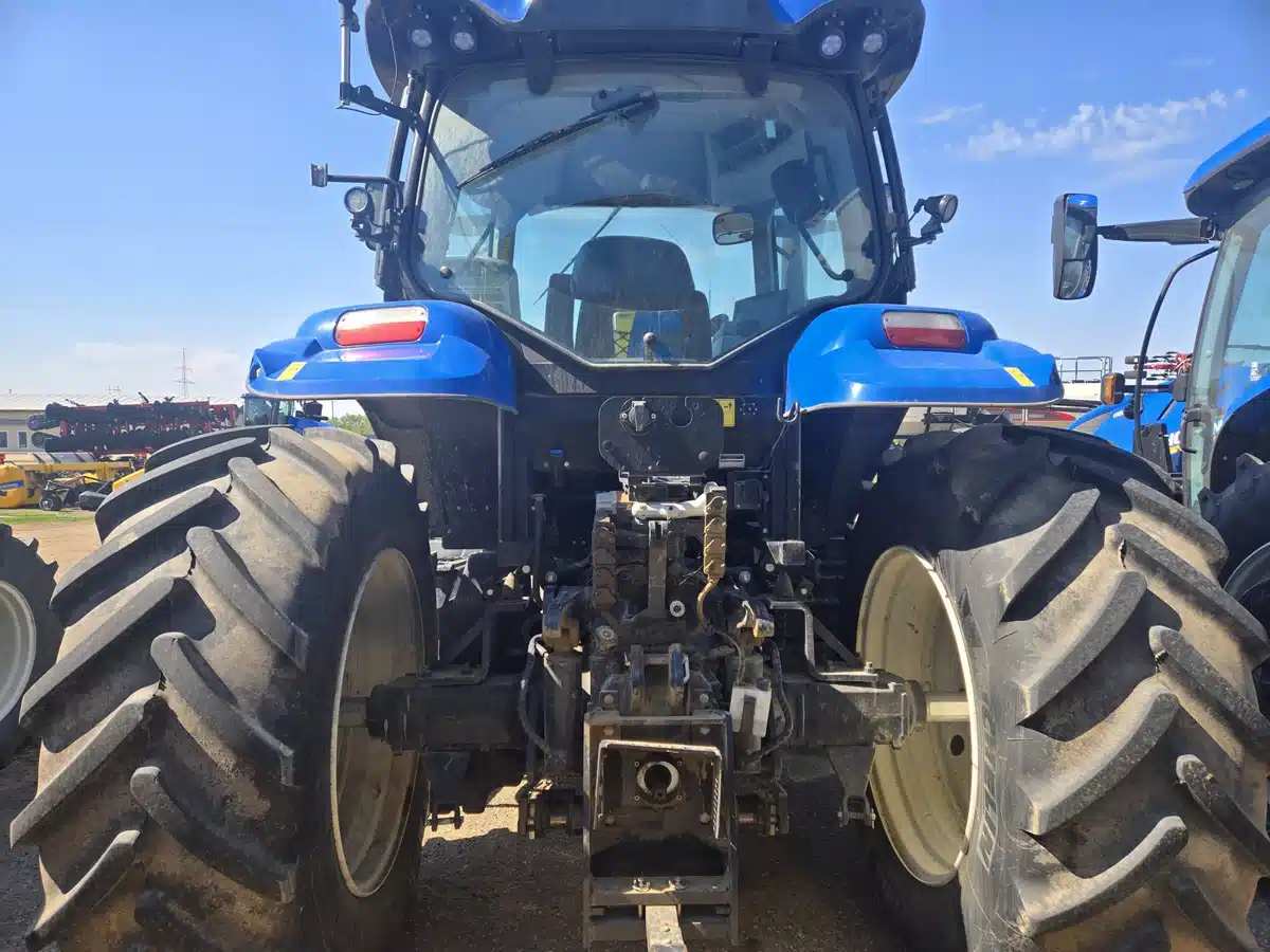 Gallery image 2 for 2021 New Holland T7.175 Tractor