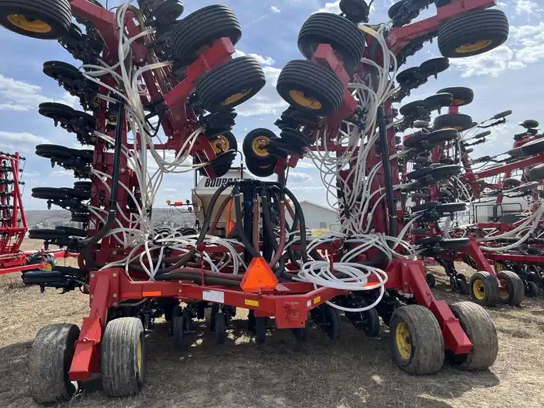 Gallery image 1 for Used 2011 Bourgault 3710 Air Drill