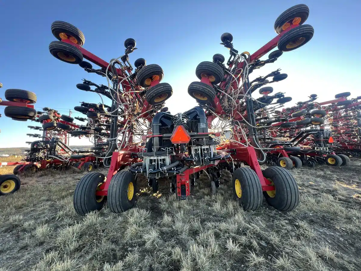 Gallery image 2 for 2017 Bourgault 3320-SIZE-UNSPECIFIED Air Drill
