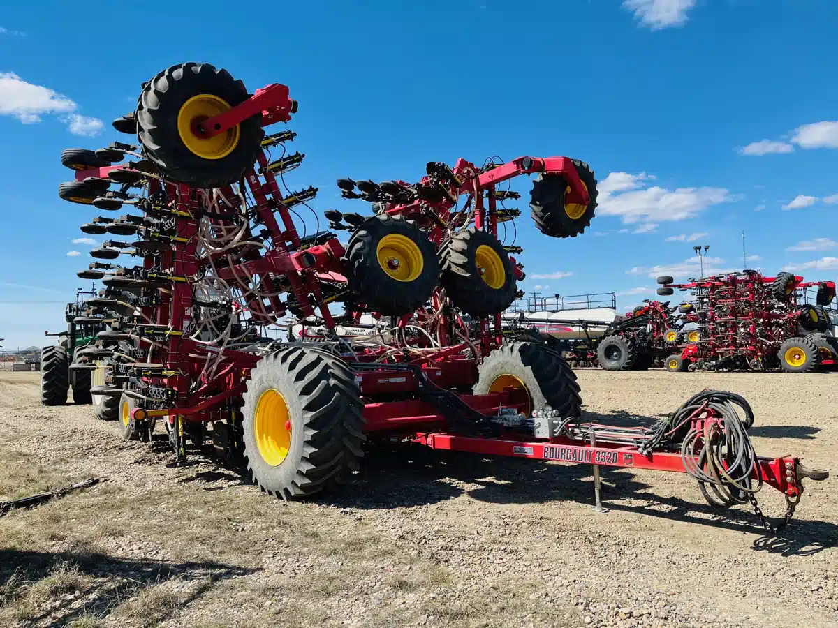 Gallery image 2 for Used 2019 Bourgault 3320-SIZE-UNSPECIFIED Air Drill