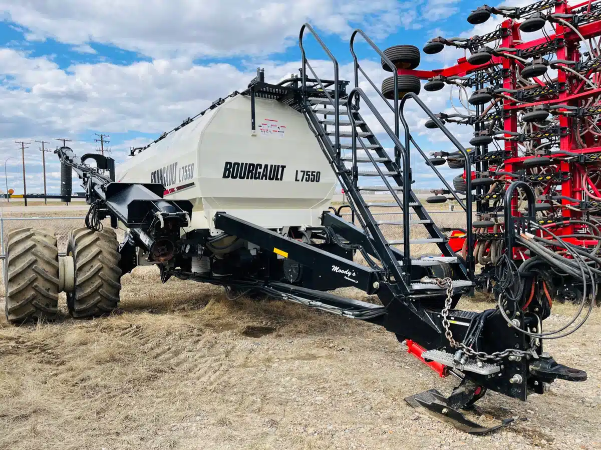 Gallery image 1 for 2018 Bourgault 7550 Air Cart