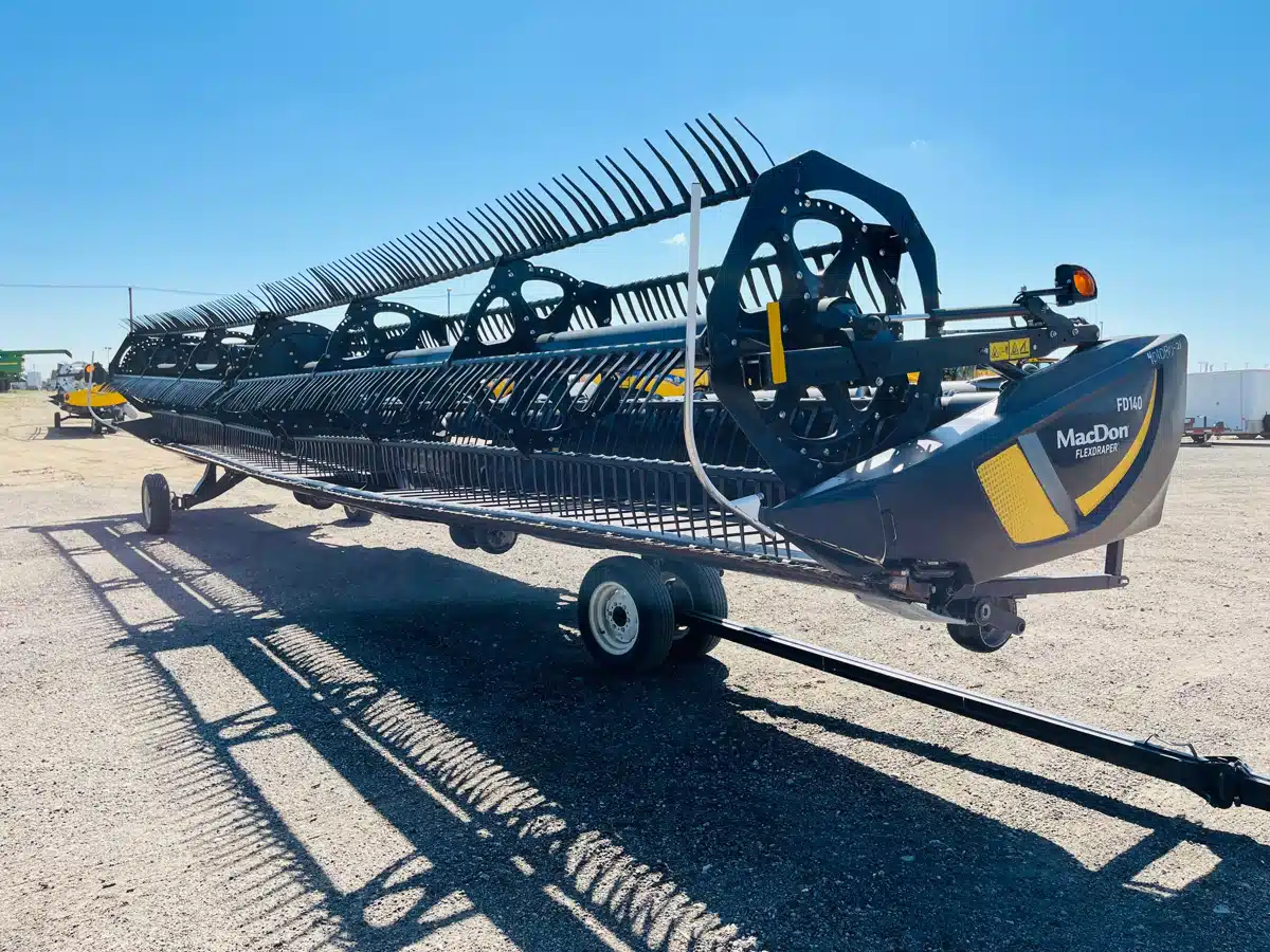 Gallery image 2 for Used 2021 MacDon FD140 Header Combine