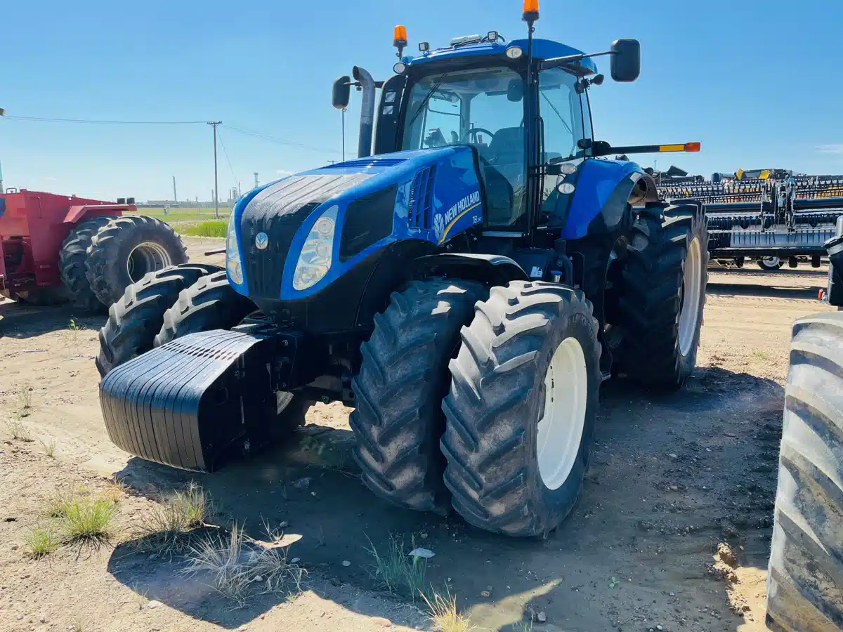 Gallery image 2 for Used 2013 New Holland T8.390 Tractor