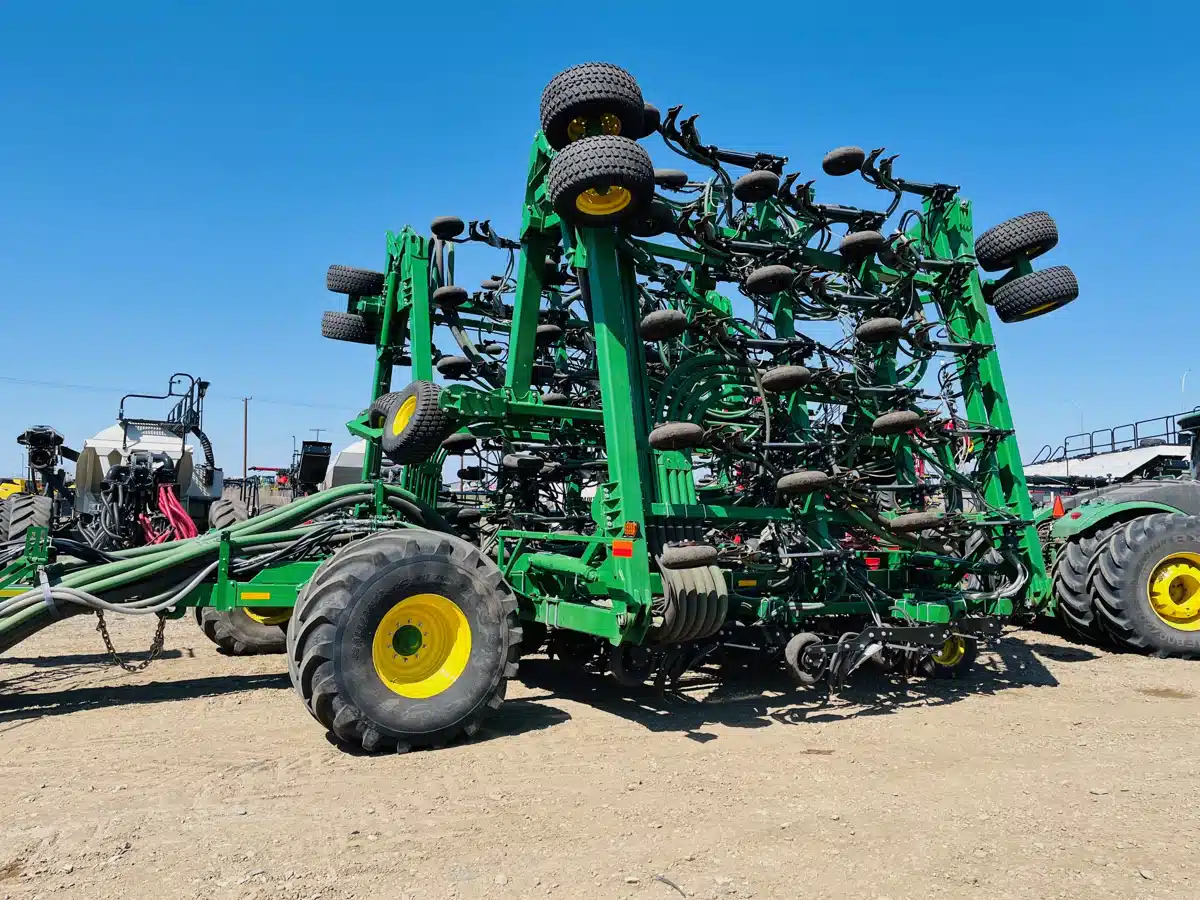 Gallery image 2 for Used 2023 John Deere P680 Air Drill