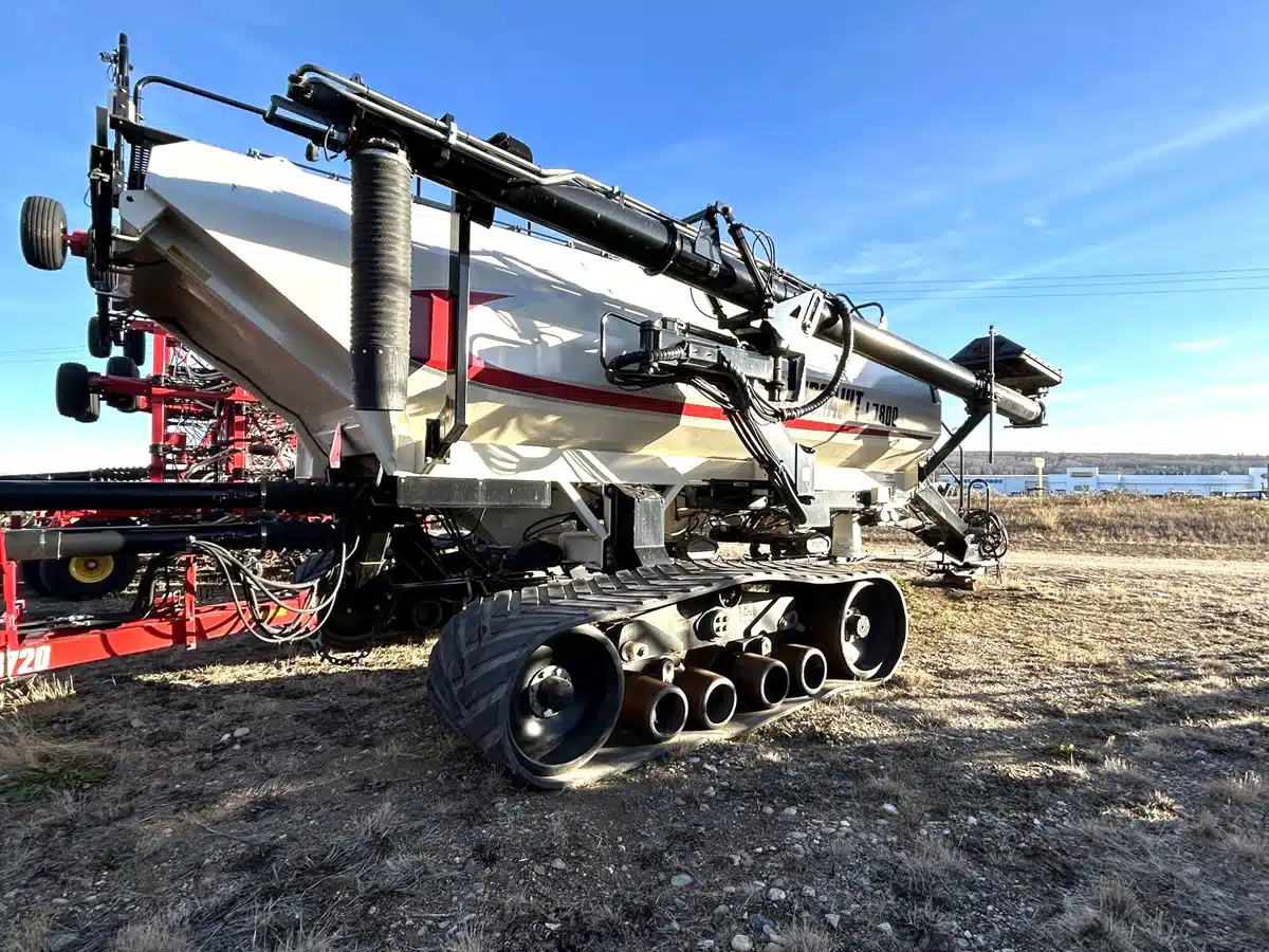 Gallery image 1 for Used 2015 Bourgault L7800 Air Cart