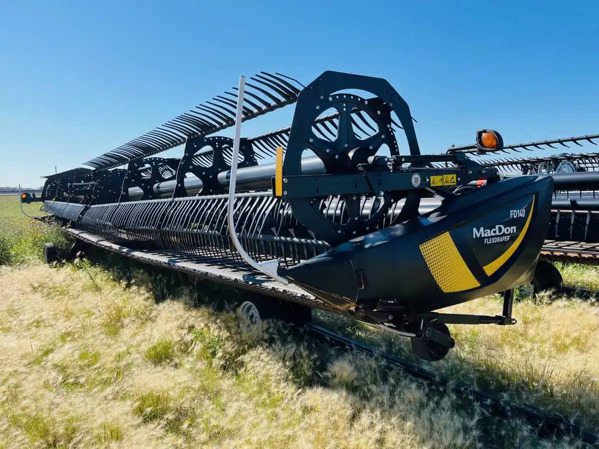 Gallery image 2 for Used 2022 MacDon FD140 Header Combine