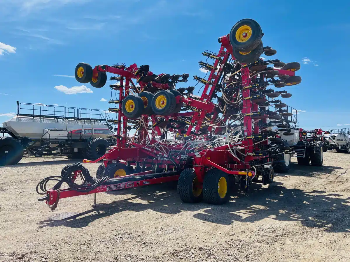 Gallery image 1 for Used 2019 Bourgault 3320-SIZE-UNSPECIFIED Air Drill