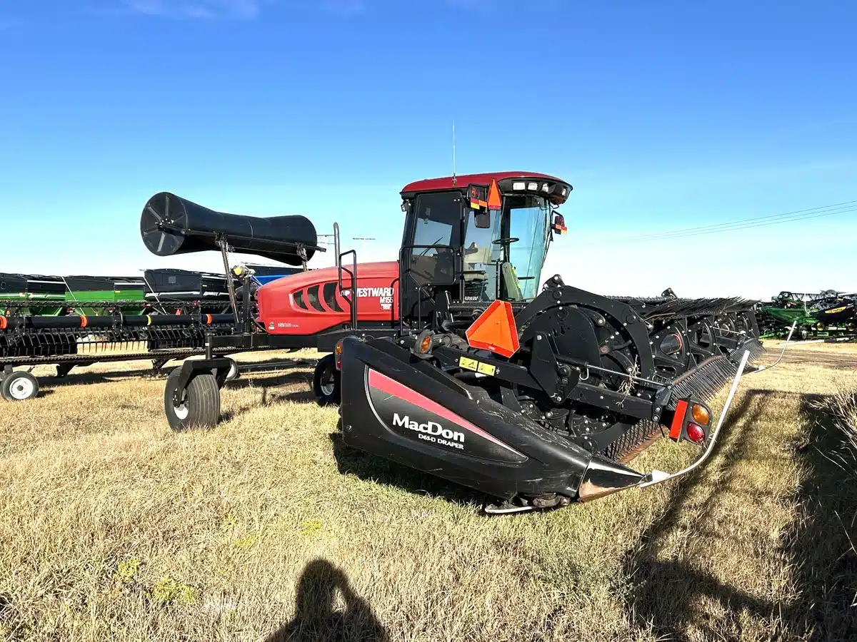 Gallery image 1 for 2012 MacDon M155 Windrower