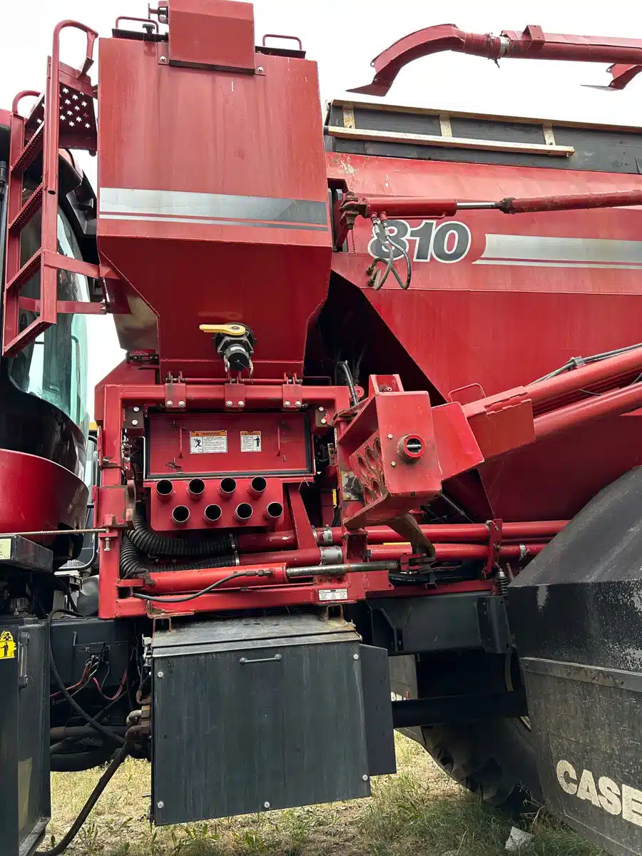 Gallery image 2 for Used 2015 Case IH TITAN 4540 Floater