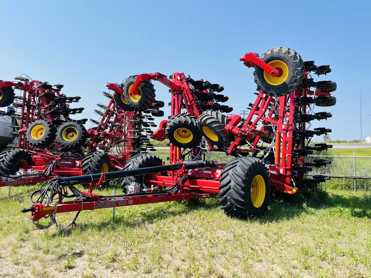 Photo de la Galerie 1 pour 2021 Bourgault 3720 Semoir à air