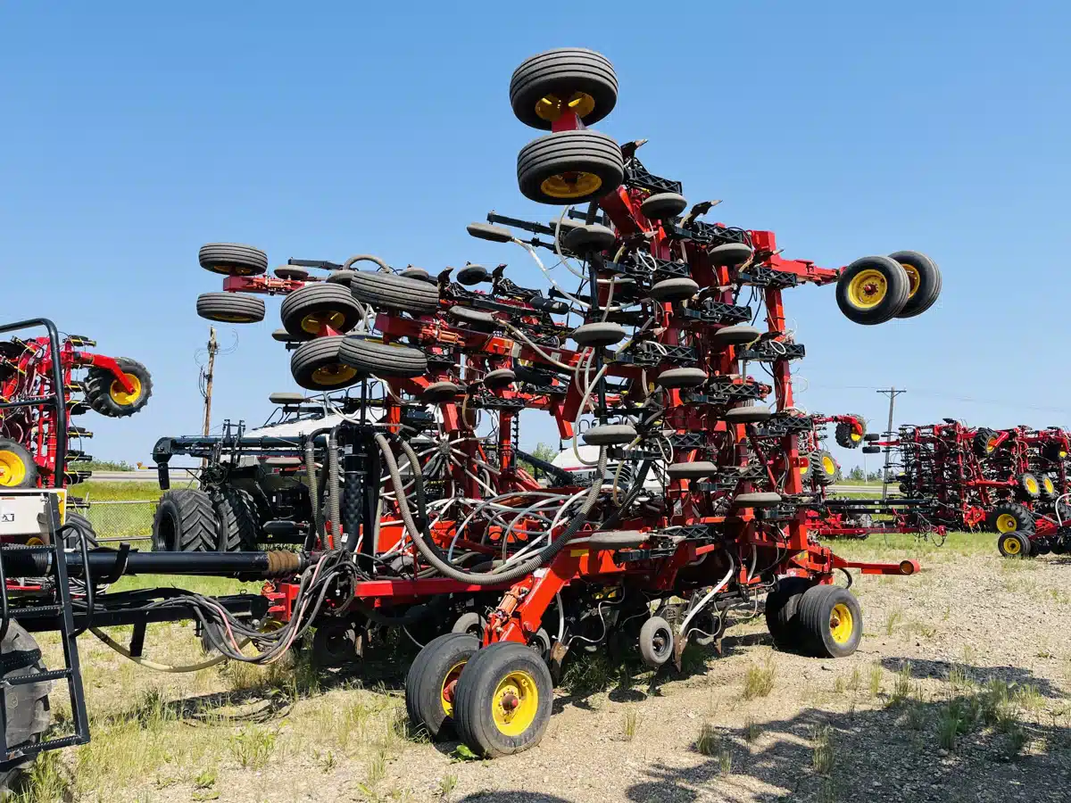 Gallery image 2 for 2013 Bourgault 3320-SIZE-UNSPECIFIED Air Drill