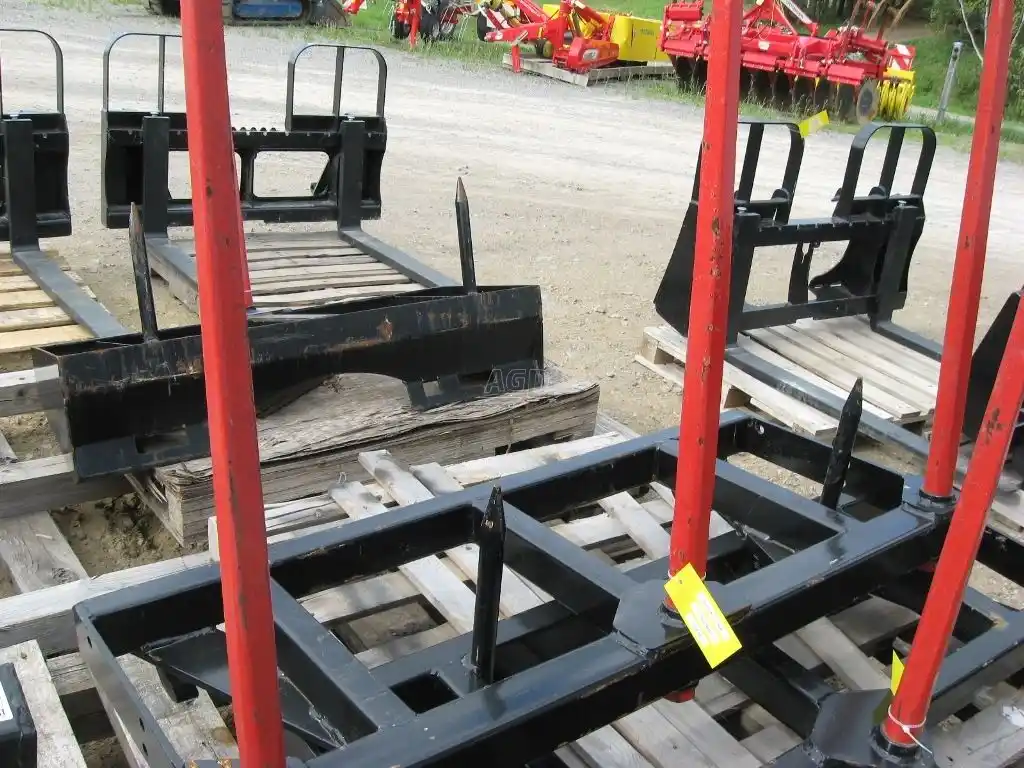 Gallery image 1 for New HLA Attachments TE5039 Bale Spear