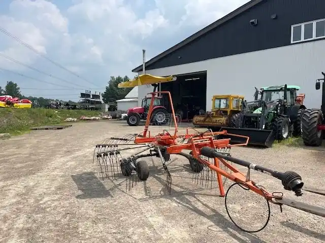 Gallery image 2 for Used Fella TS 425 Rake