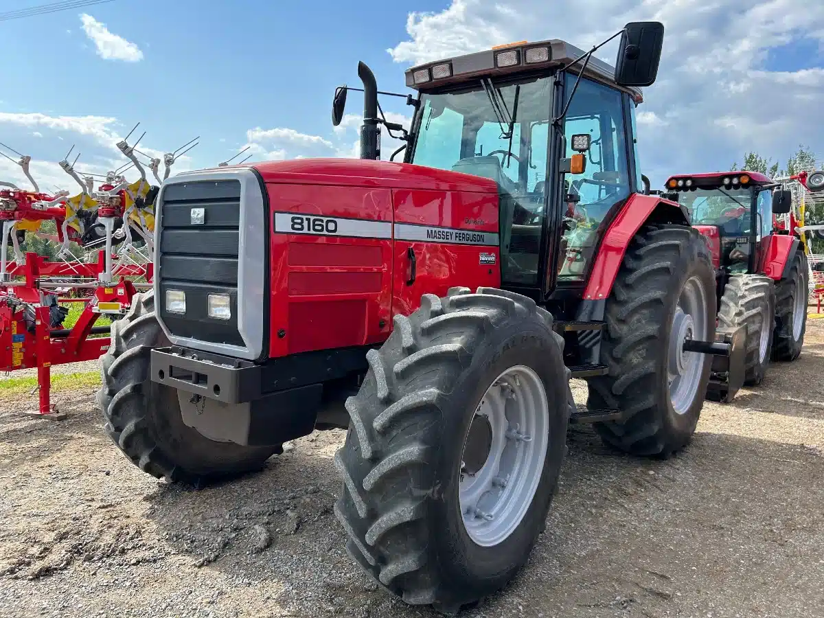 Used 1992 Massey Ferguson 8160 Tractor
