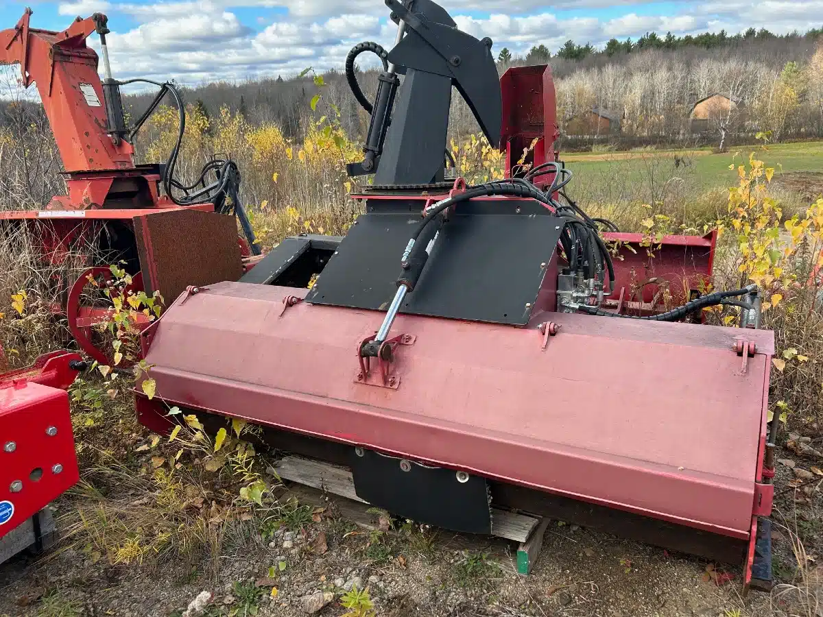 Gallery image 2 for Used Artix 86 Snow Blower