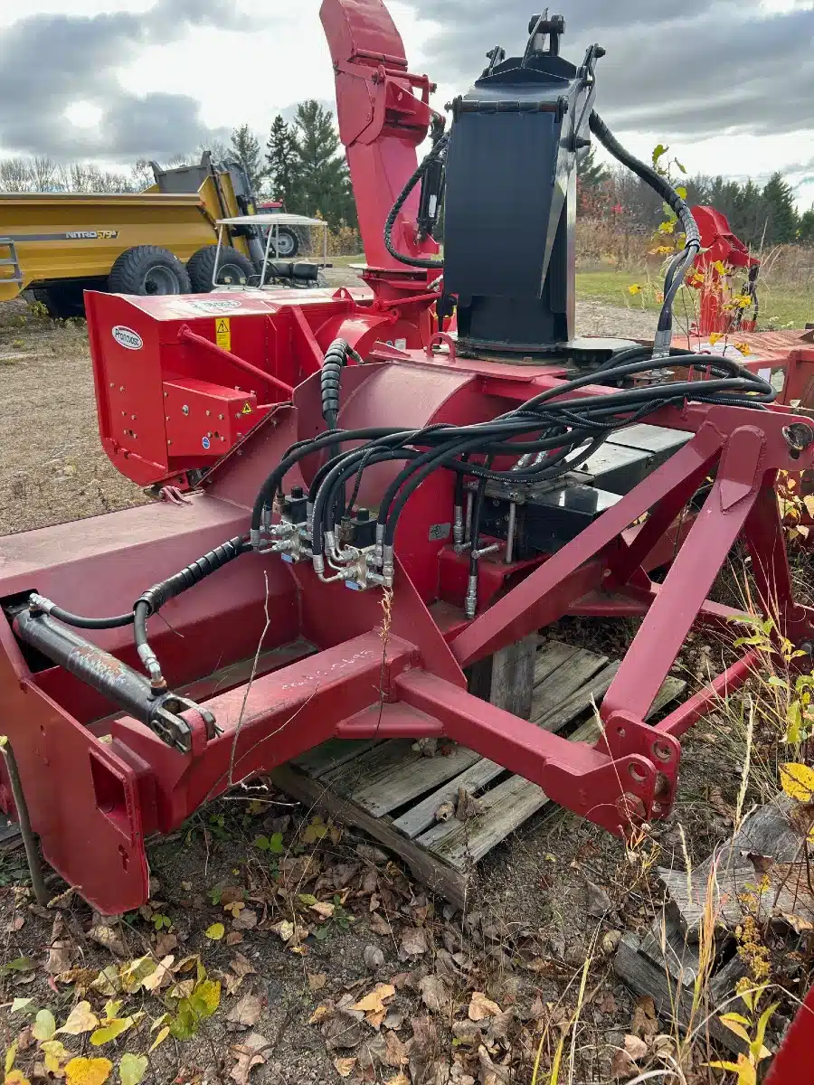 Used Artix 86 Snow Blower