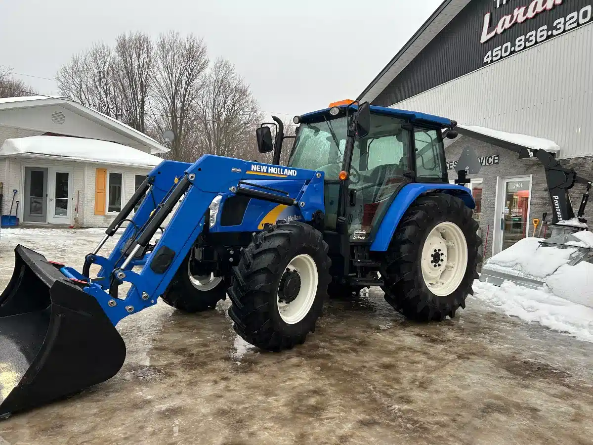 Gallery image 2 for New Holland T5050 Tractor