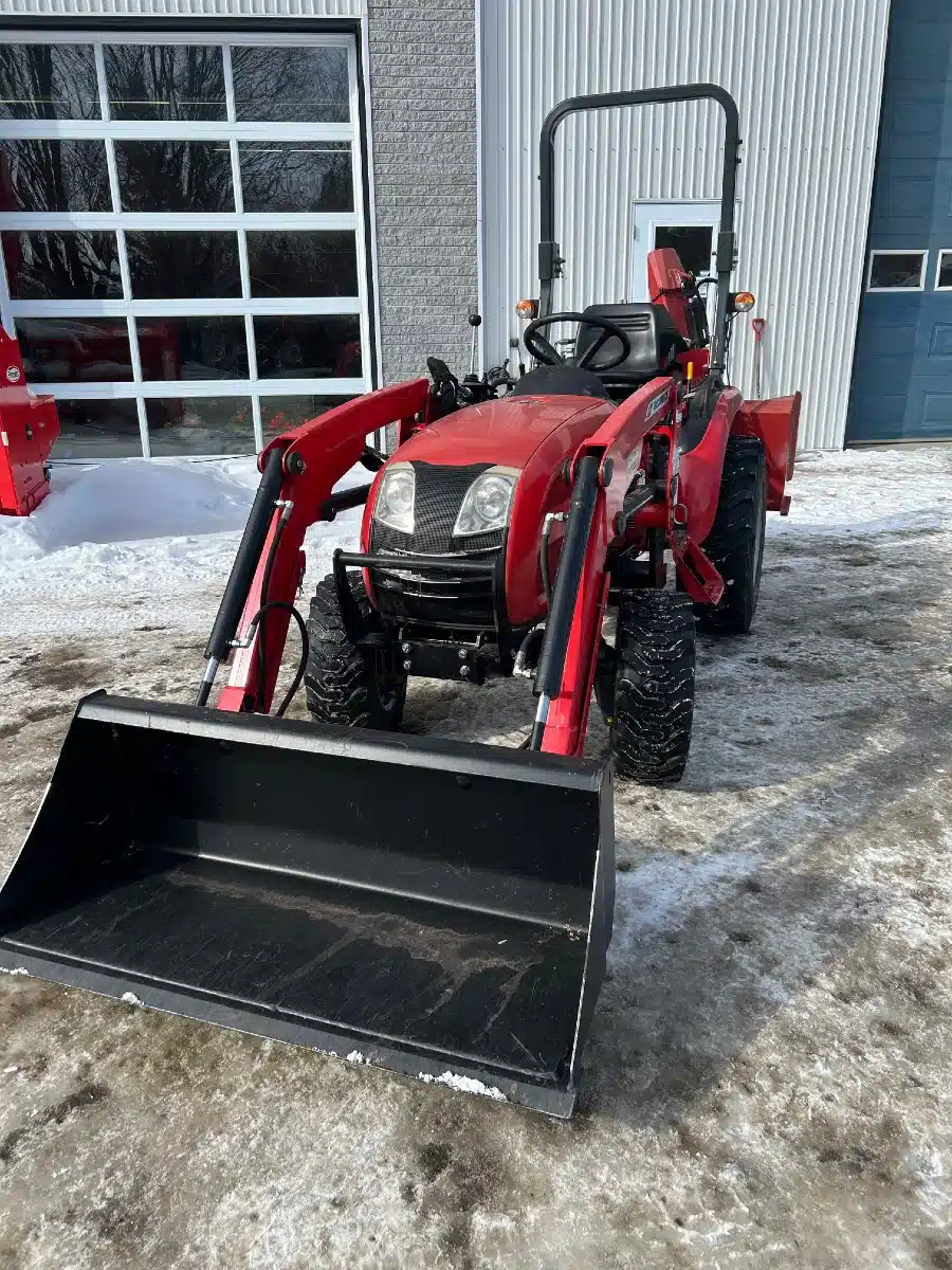 Gallery image 2 for 2019 McCormick X1.25H Tractor