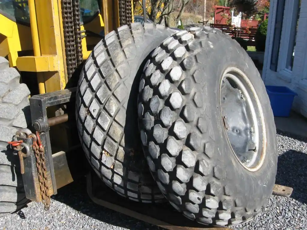 Gallery image 1 for Used 16.9-24 Tires