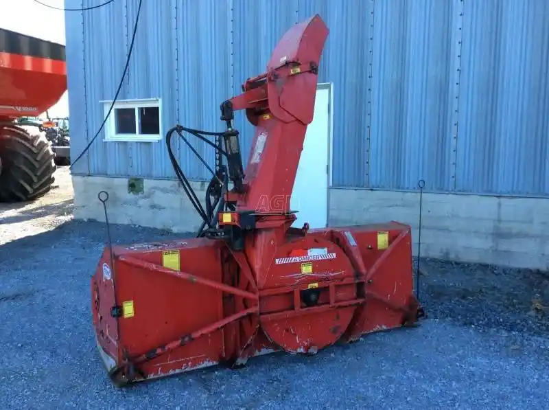Gallery image 2 for Used Pronovost P-INV-92 Snow Blower