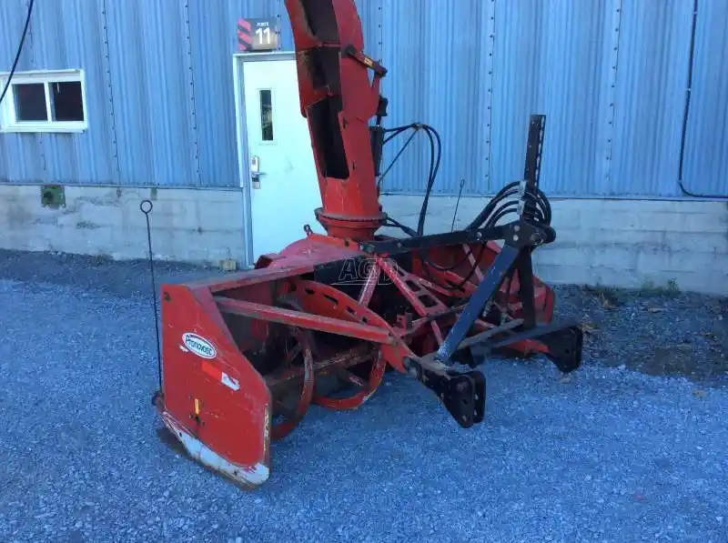 Gallery image 1 for Used Pronovost P-INV-92 Snow Blower