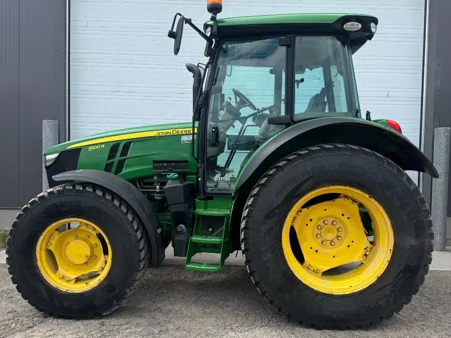 Gallery image 1 for Used 2018 John Deere 5100R Tractor