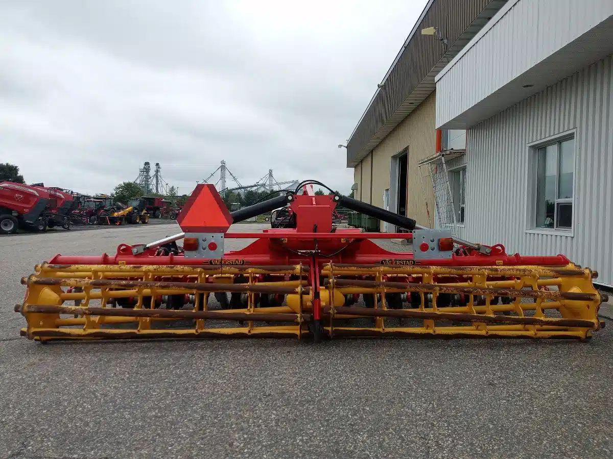 Gallery image 1 for New 2022 Väderstad CARRIER XL 425 Disc High Speed