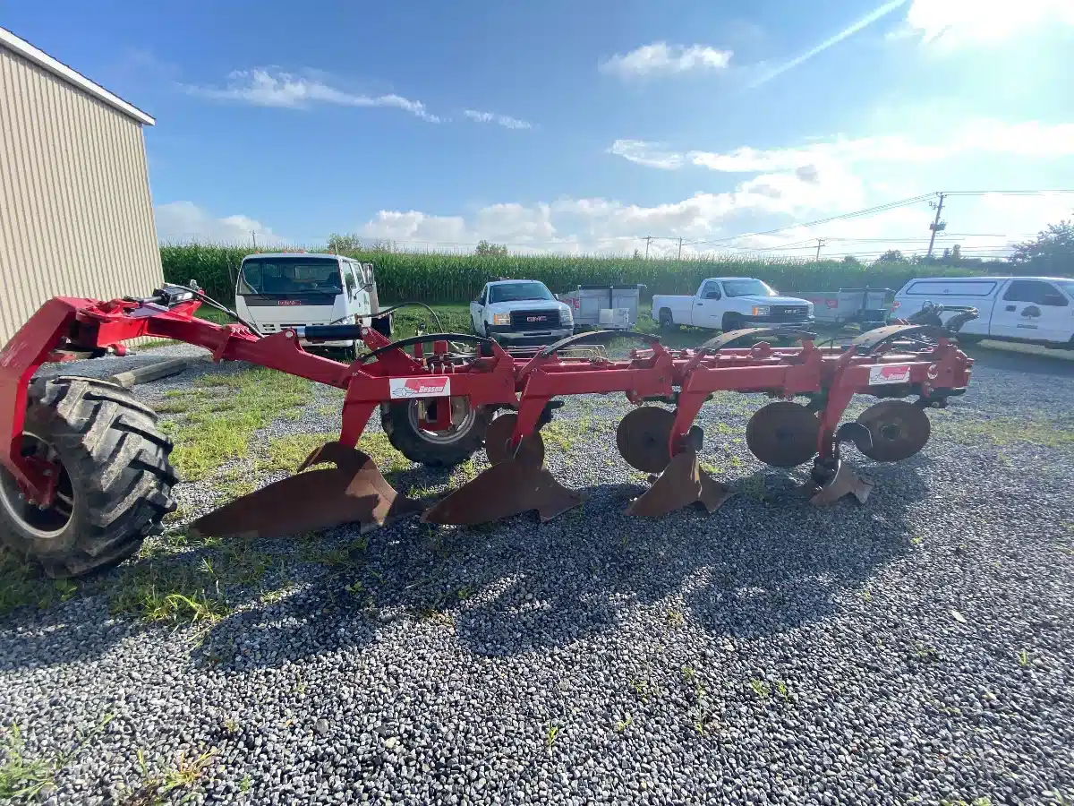 Gallery image 2 for Used 2005 Gregoire-Besson PSPWK Plow